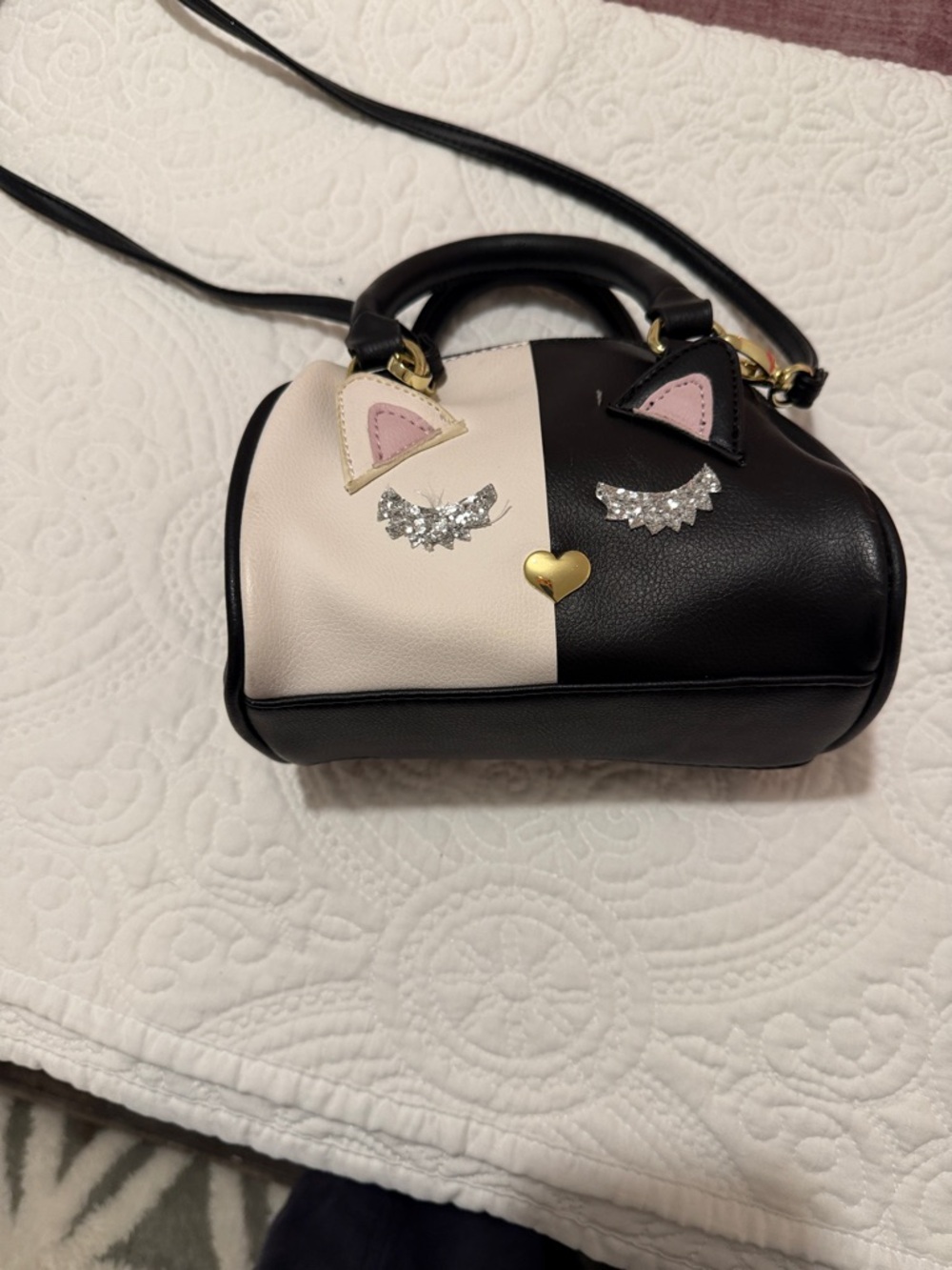 Two-Tone Black & Cream Cat Accent Crossbody Bag